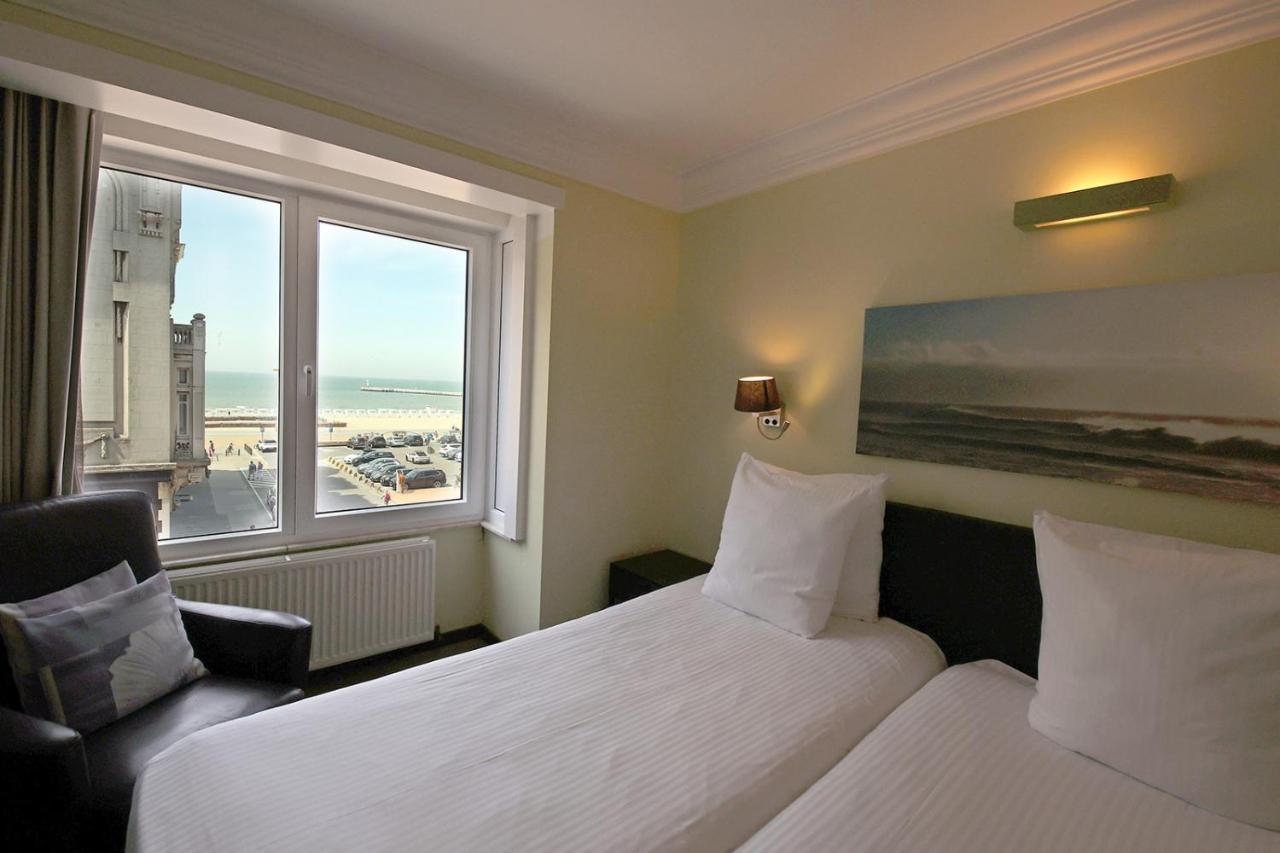 Hotel Uilenspiegel Nieuwpoort Buitenkant foto